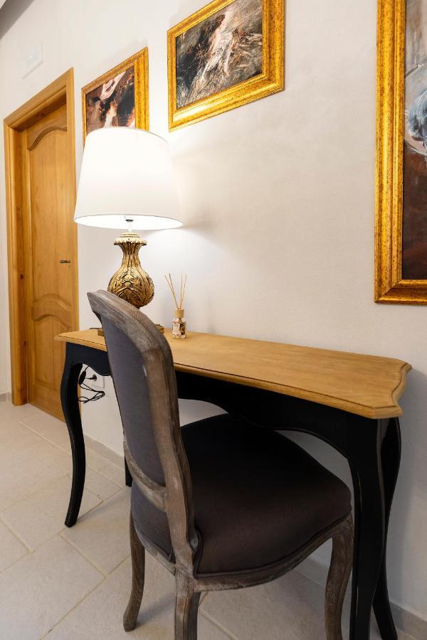 Palazzo Badiale History&Rooms Atella 외부 사진
